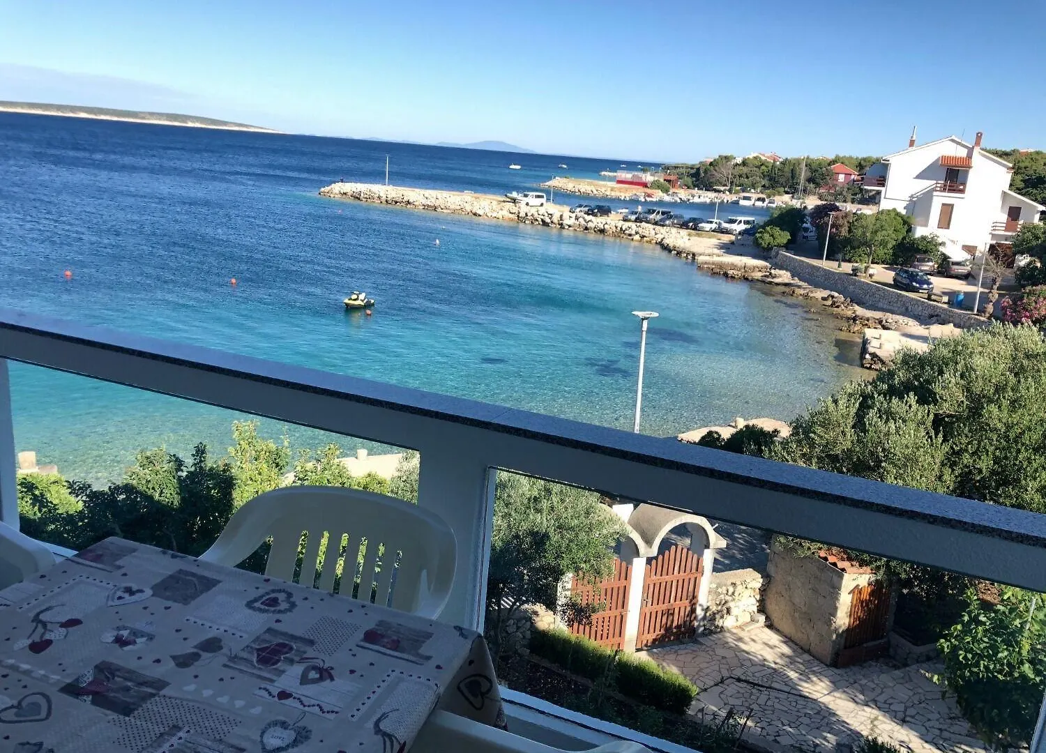 Apartments Milja - 10 M From Sea Mandre Croatia