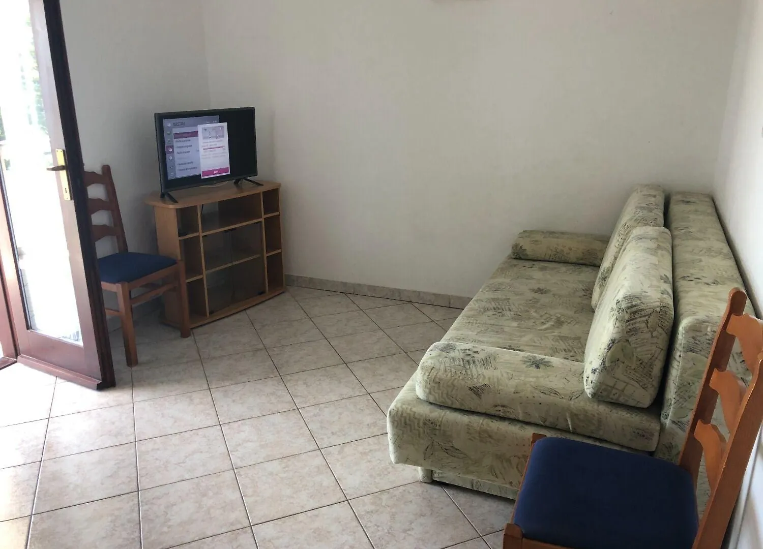 Apartments Milja - 10 M From Sea Mandre