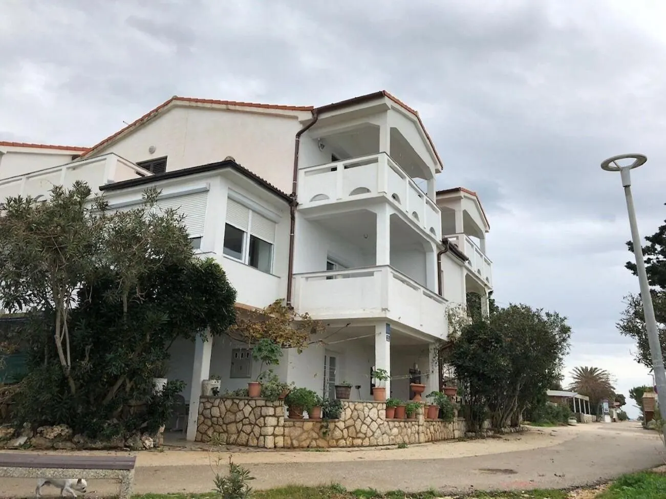 Apartments Milja - 10 M From Sea Mandre