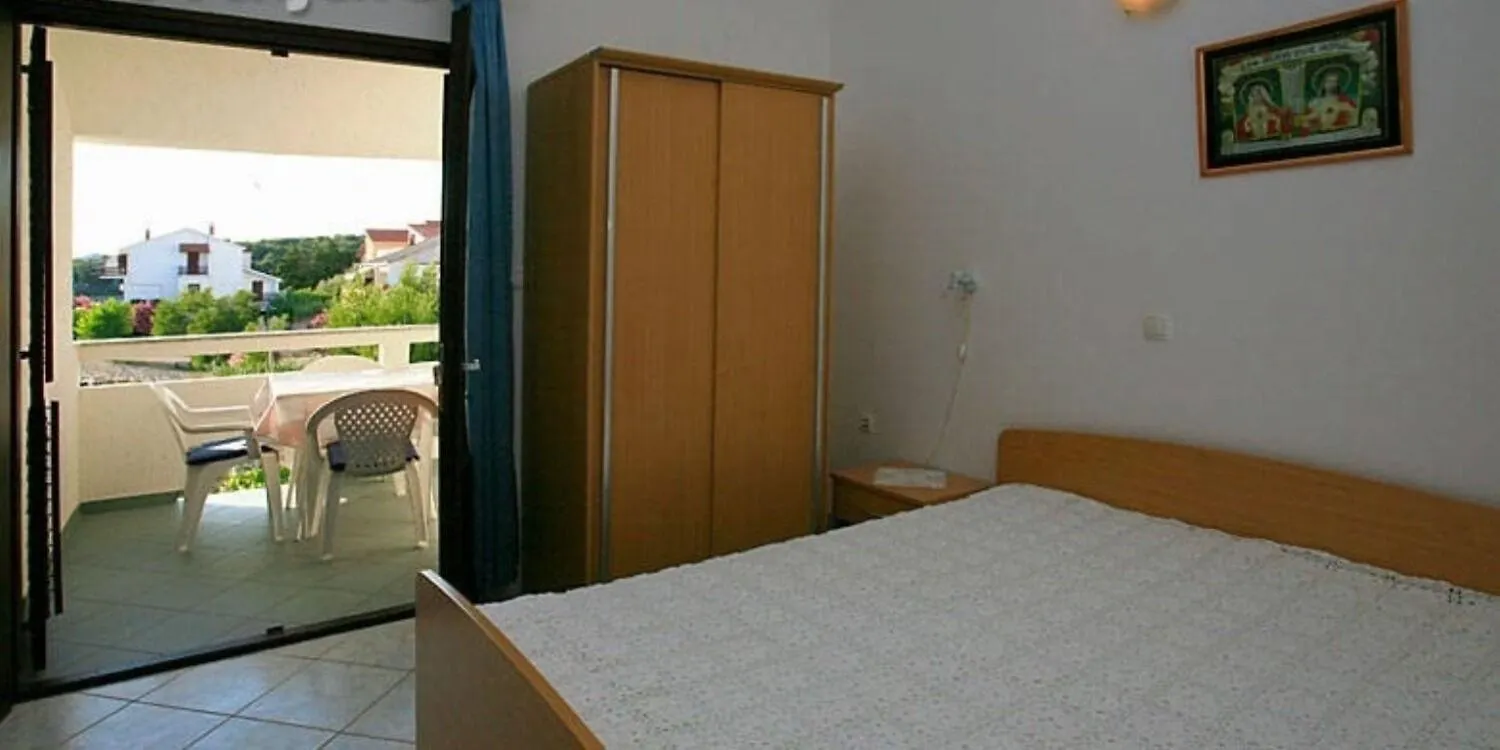 Apartments Milja - 10 M From Sea Mandre