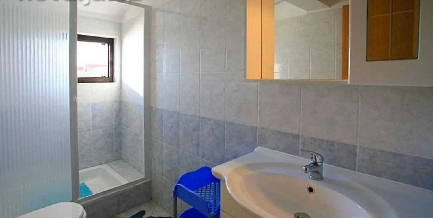 Apartments Milja - 10 M From Sea Mandre
