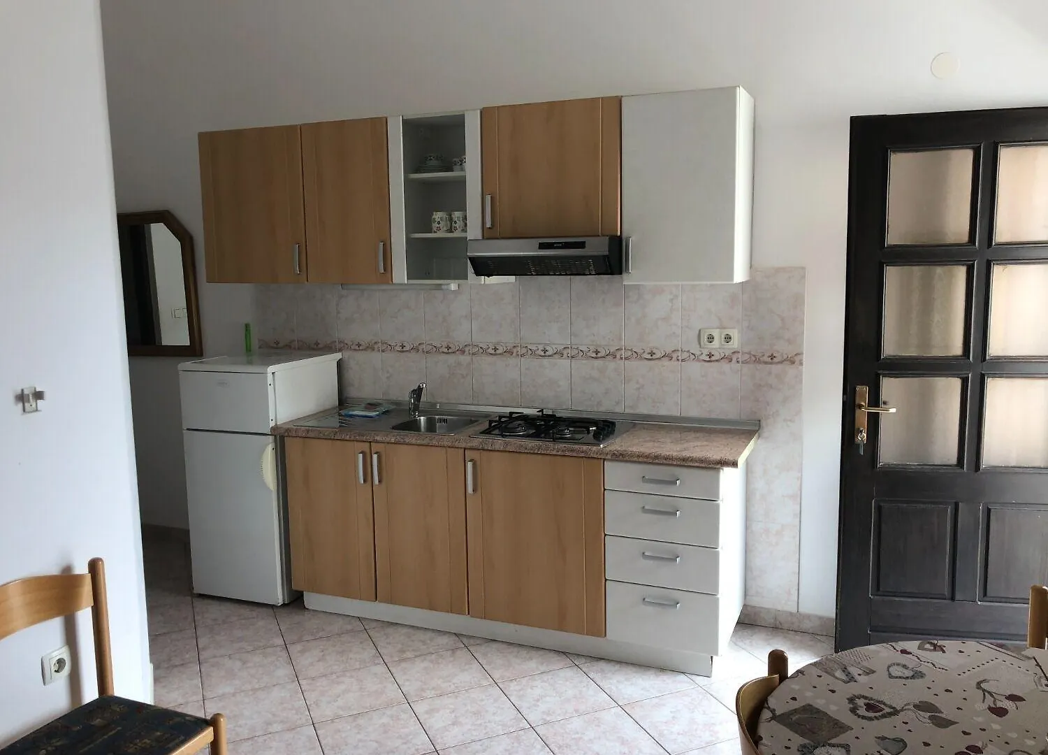 Apartments Milja - 10 M From Sea Mandre