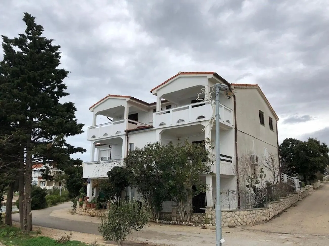 Apartments Milja - 10 M From Sea Mandre Croatia