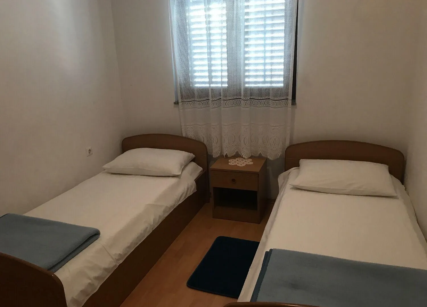 Apartments Milja - 10 M From Sea Mandre