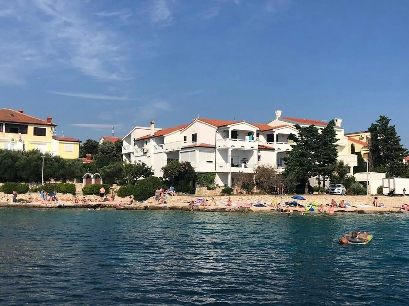 Apartments Milja - 10 M From Sea Mandre